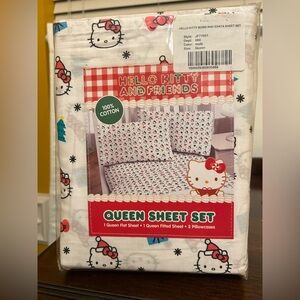Hello Kitty and Friends Queen Cotton Sheet Set - White & Red Bows & Santa Sheets